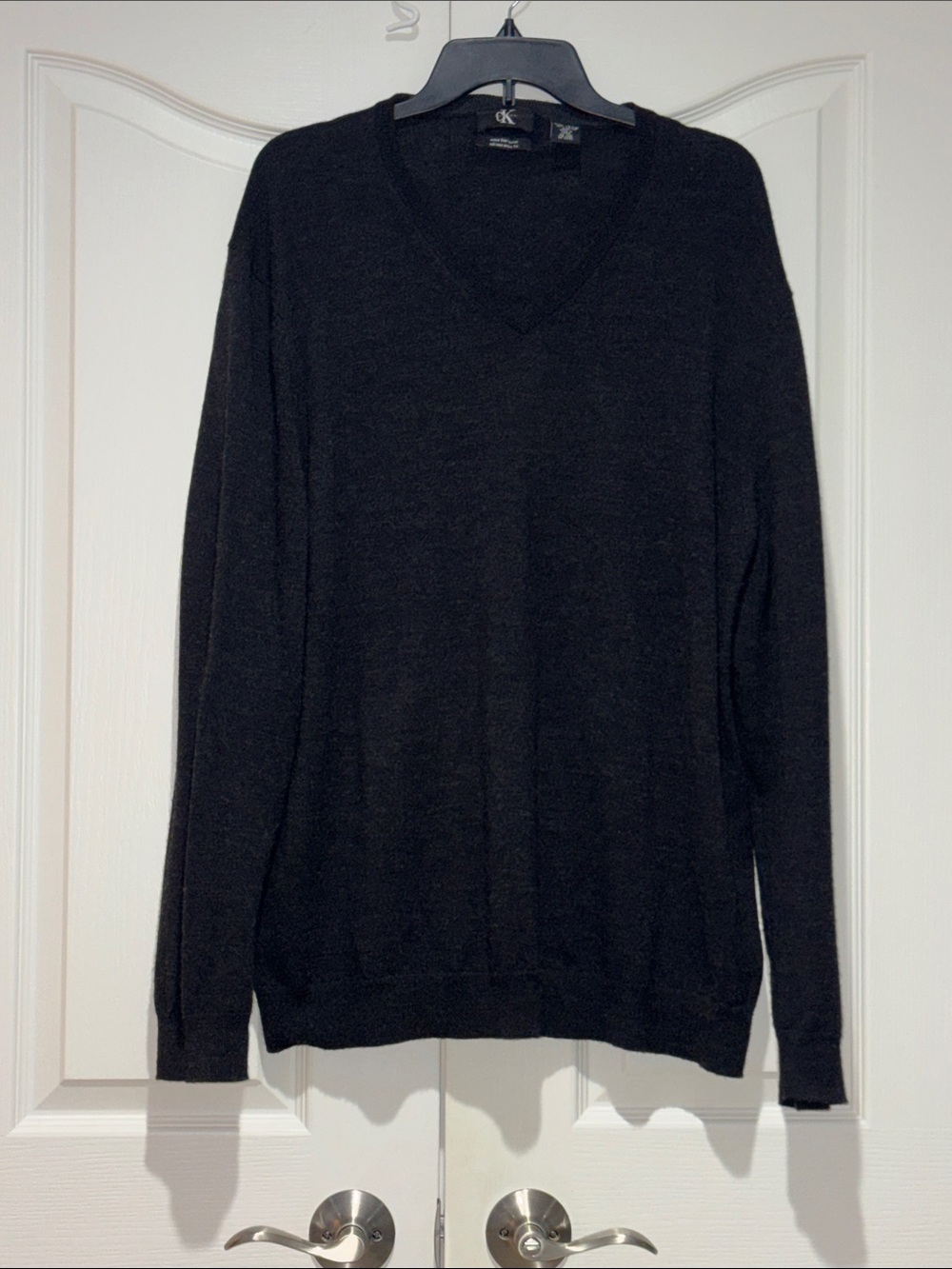 Calvin Klein Men’s 100% Merino Wool V-Neck Pullover Knit Sweater XXL